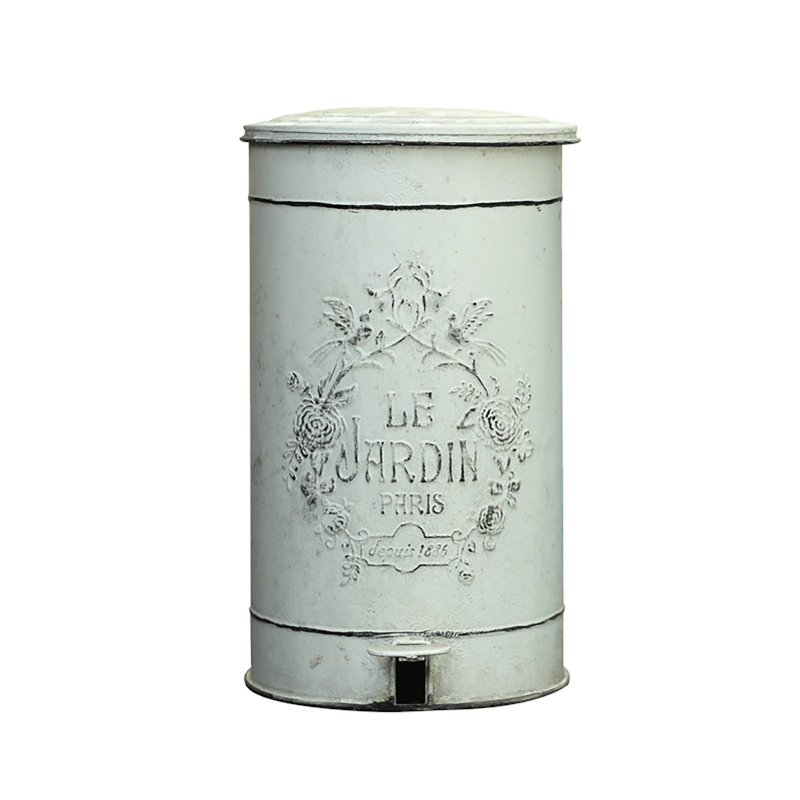 East Urban Home 4.5 Gallon Vintage Metal Step On Trash Can